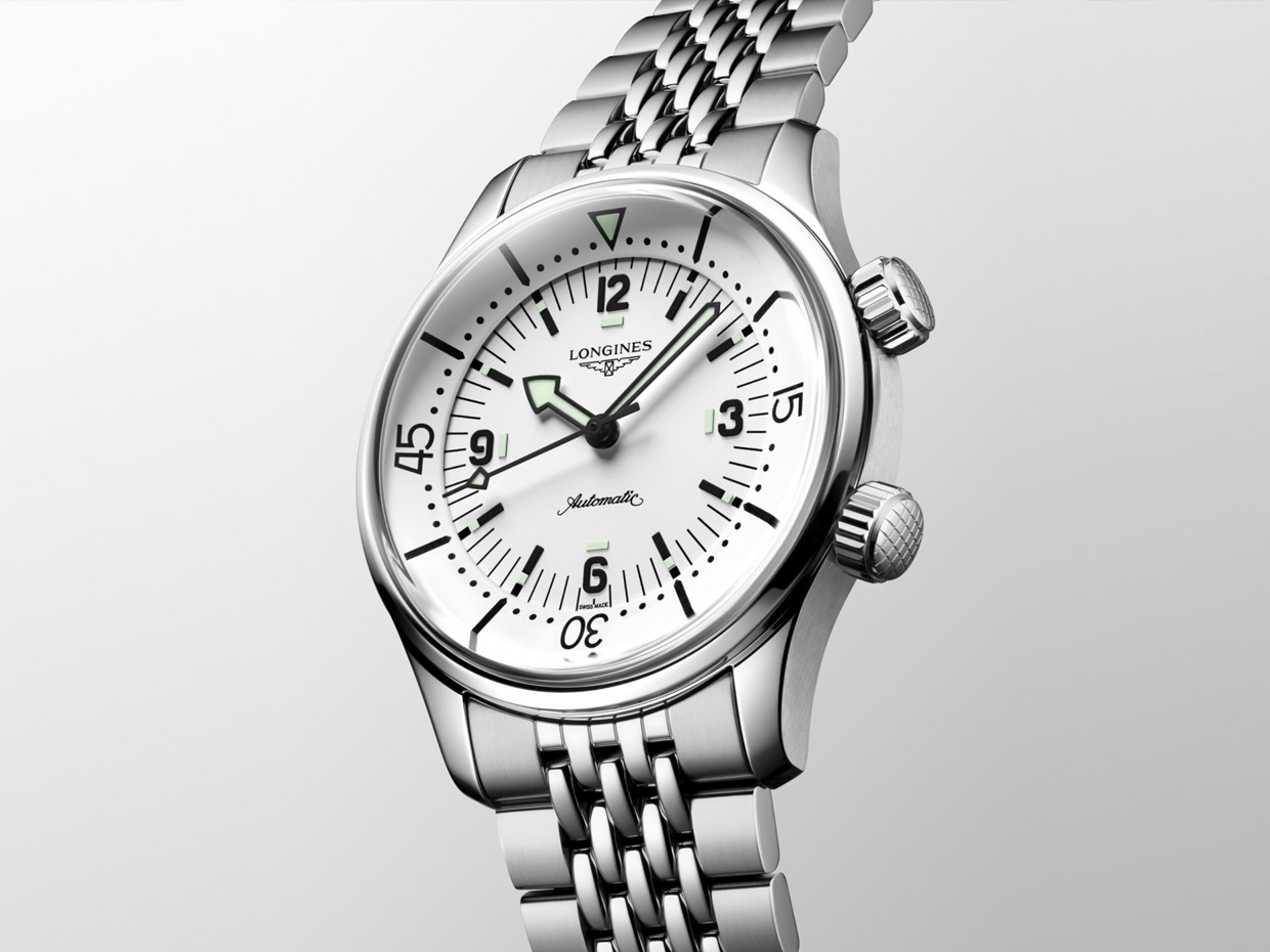 Longines released Legend Diver 39 mm now comes with White Dial