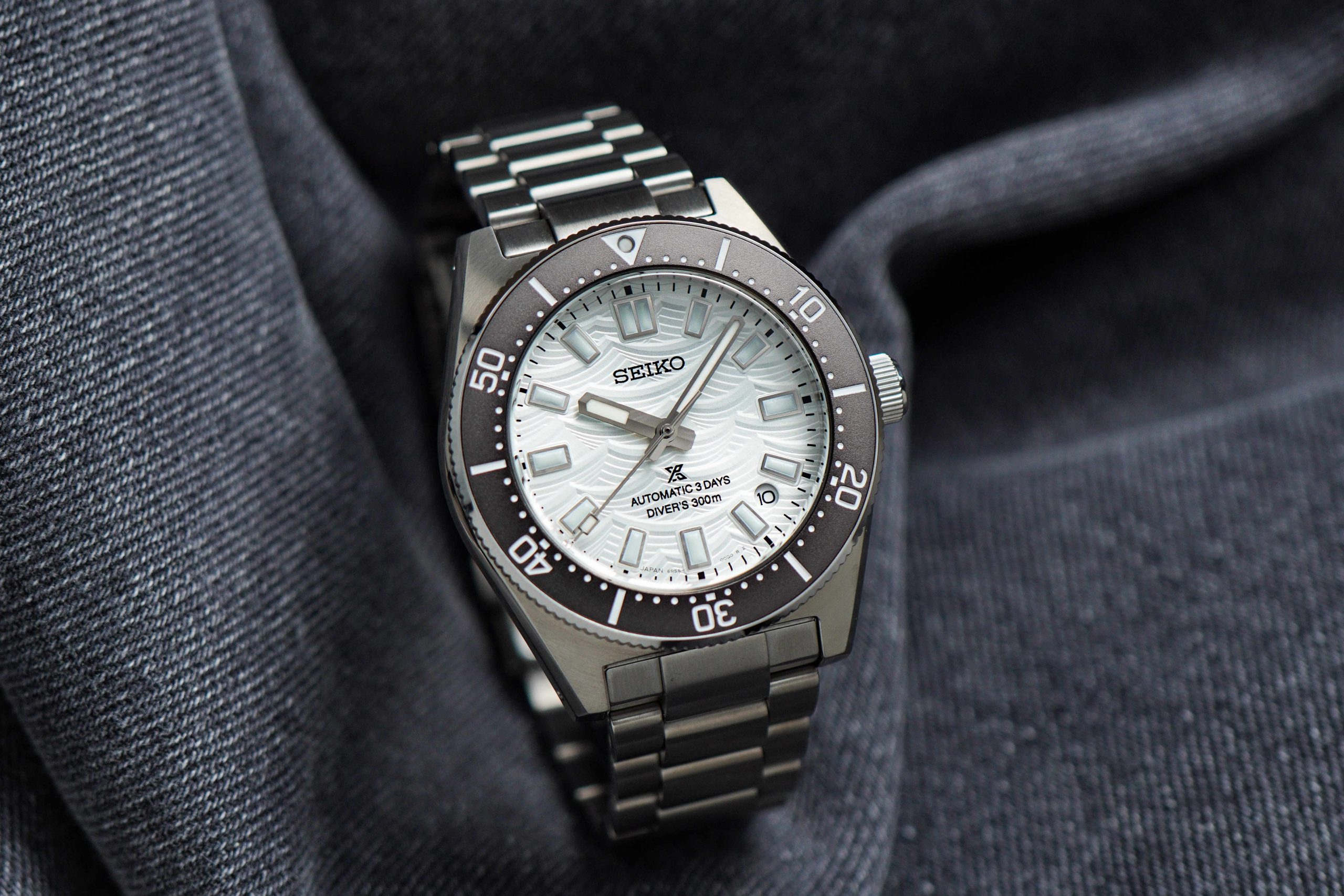 Seiko Prospex SPB511J1 “62Mas” 660 Diver’s Birthday Limited Edition: Increase to Slide Adjuster to