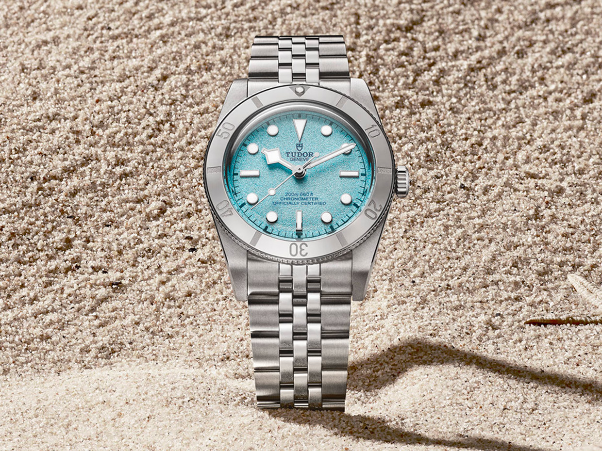 Tudor released Black Bay 54 Lagoon Blue with Dial inspired by the color of the Blue Lagoon Air