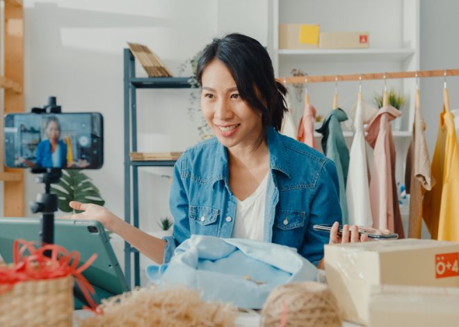 Social Commerce and Live Shopping: How Social Media is Replacing Online Stores and Becoming Money Machines